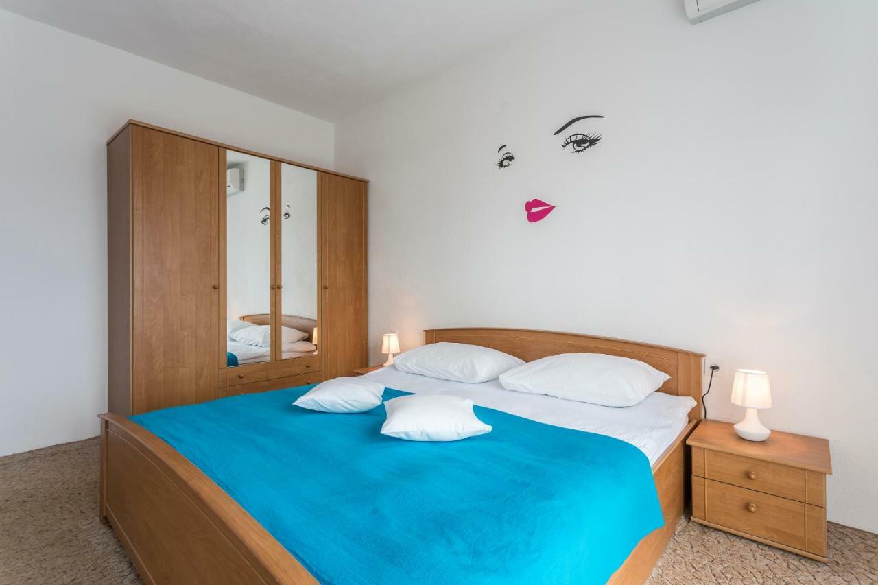 Apartmani Bezma Bol Bagian luar foto