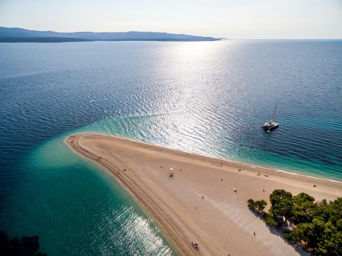 Apartmani Bezma Bol Bagian luar foto