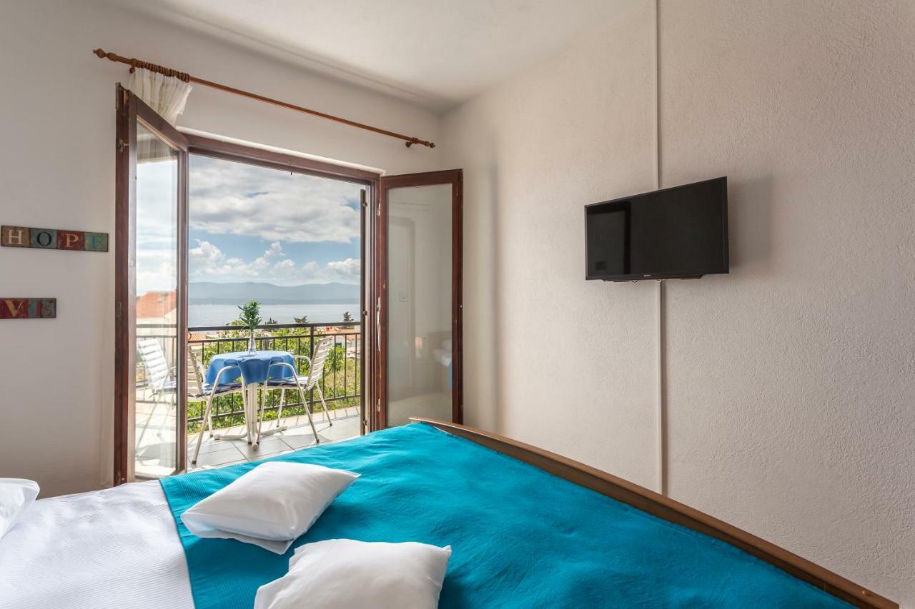 Apartmani Bezma Bol Bagian luar foto