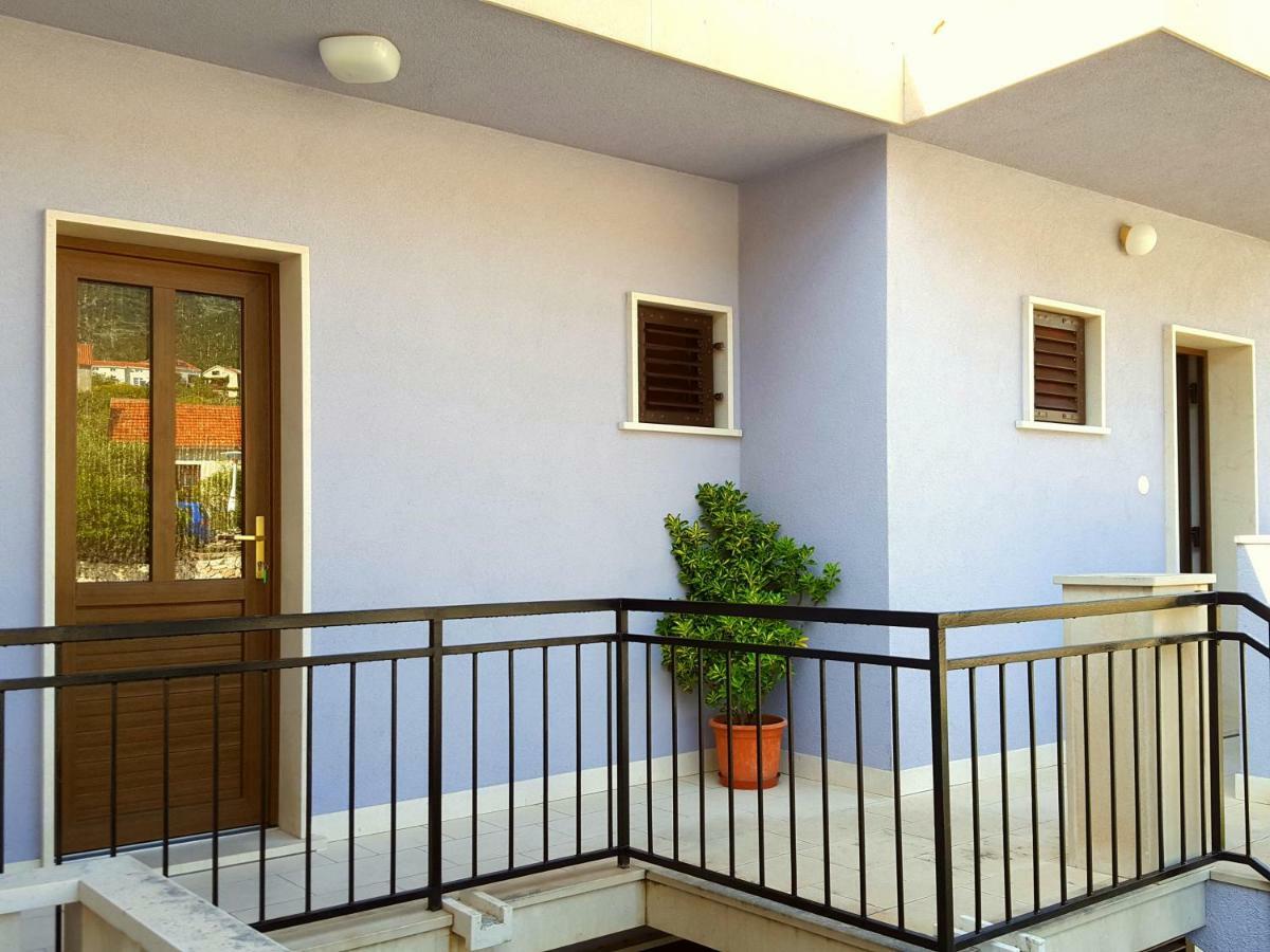 Apartmani Bezma Bol Bagian luar foto
