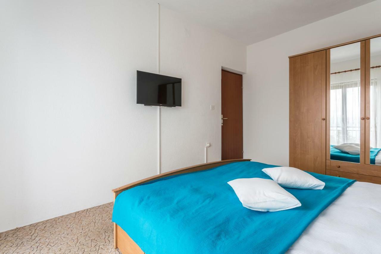 Apartmani Bezma Bol Bagian luar foto