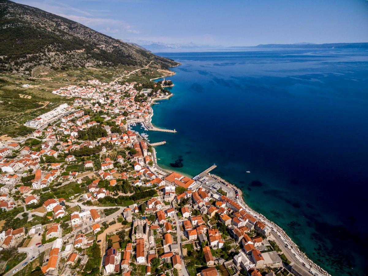Apartmani Bezma Bol Bagian luar foto